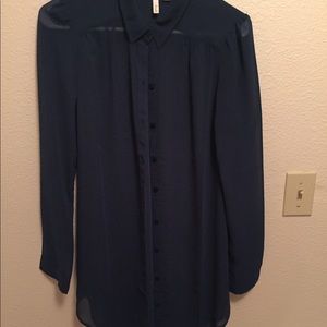 Long, button up long sleeve
